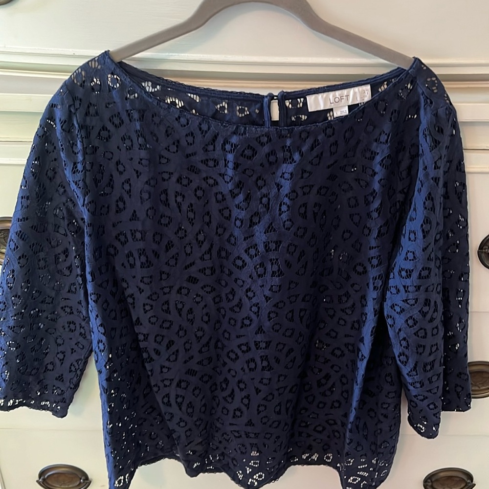 Loft size L top - navy lace